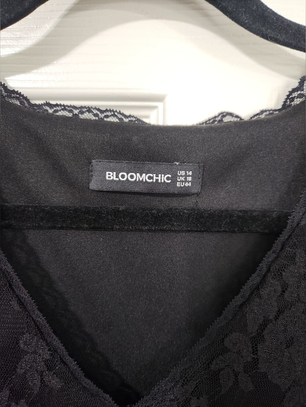 Bloomchic Black Lace V-Neck Peplum Top - Picture 2 of 3